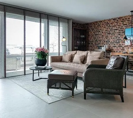 S27_33_ Long Island ווסטרלנד